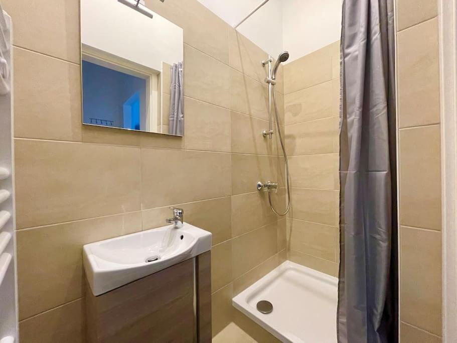 15 Min To Center - Free Parking - Sunny & Quiet Apartment Vienna Exterior photo